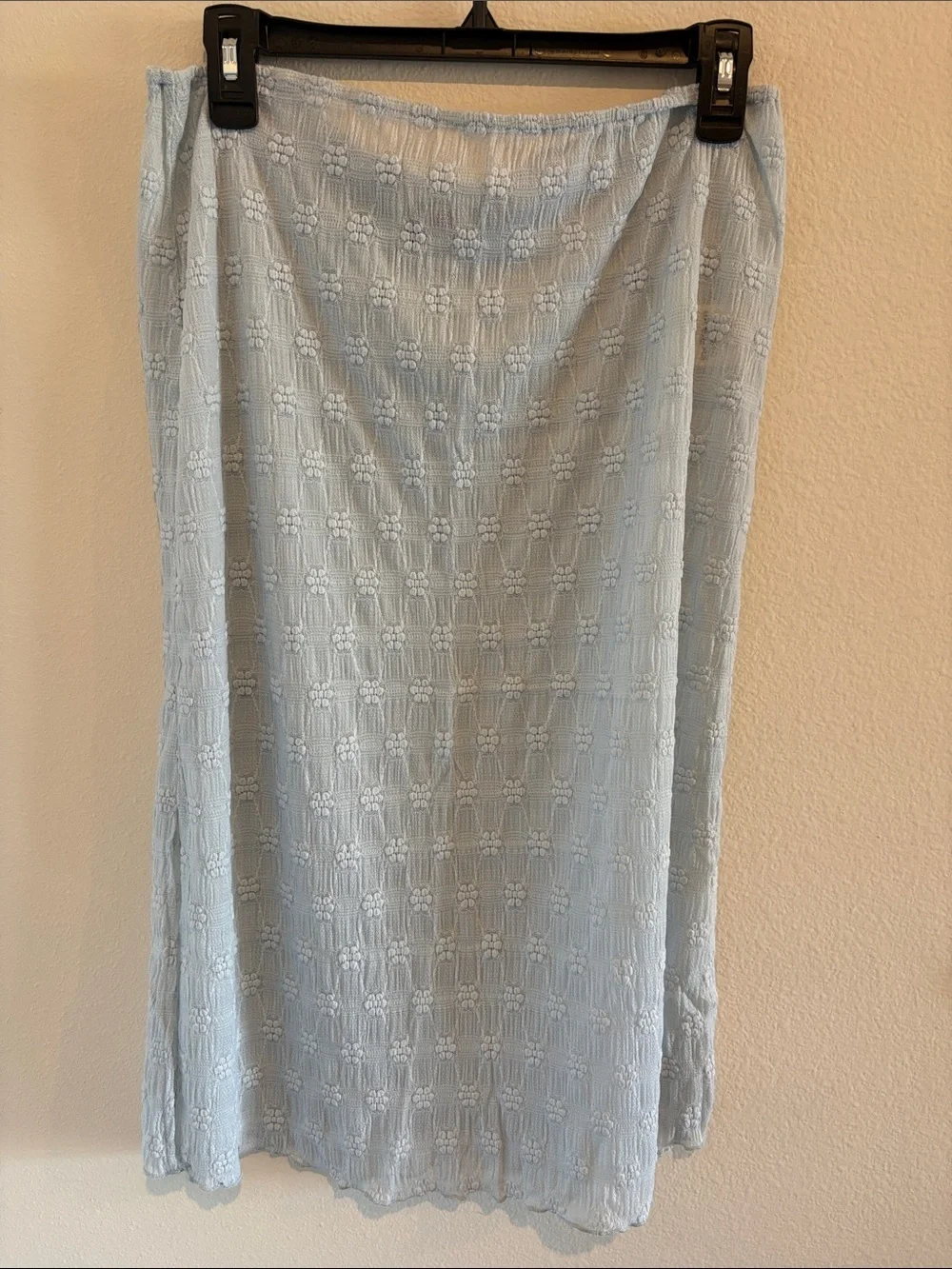 Highrack Studios never worn